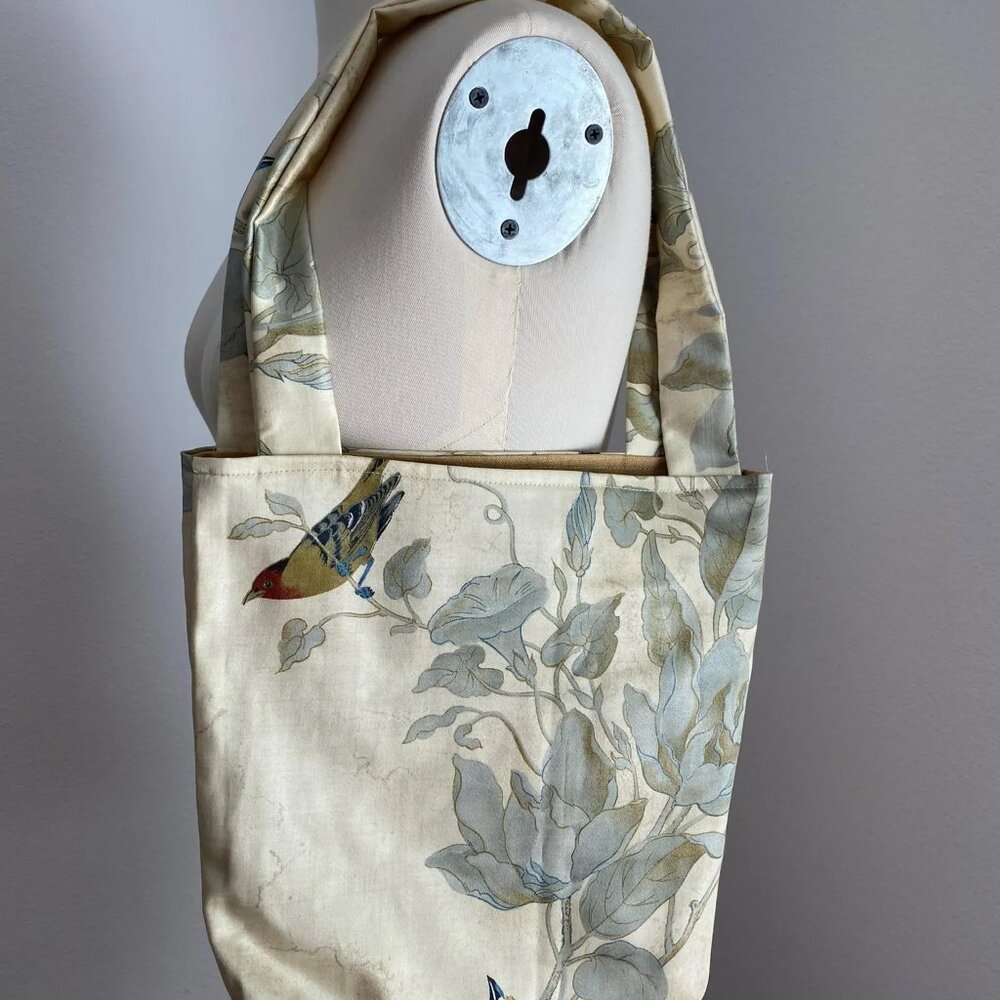 Cotton Bird Print Tote Bag - Picture 2 of 3